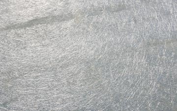 Auchtubh laminate fibreglass or shingles?